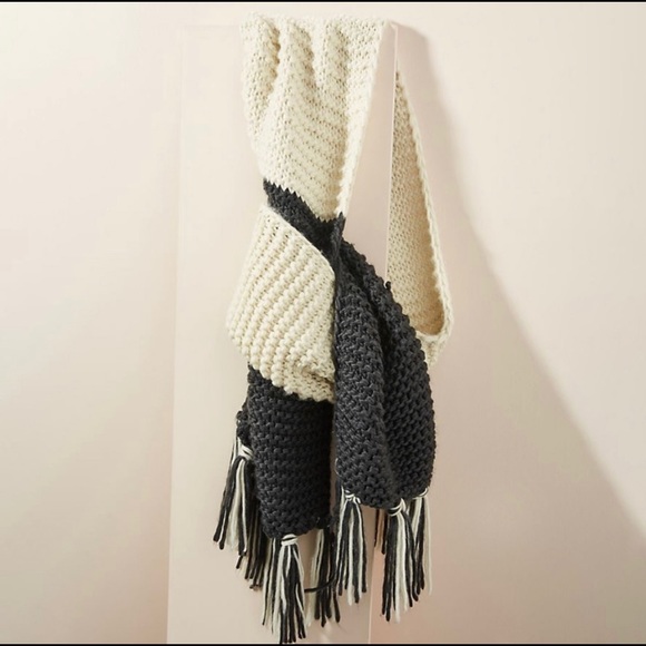 NWOT Anthropologie Marcella Colorblocked Scarf - Picture 3 of 4